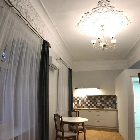 Ermitage Apt, Апартаменты в Центре Днепра Экстерьер фото