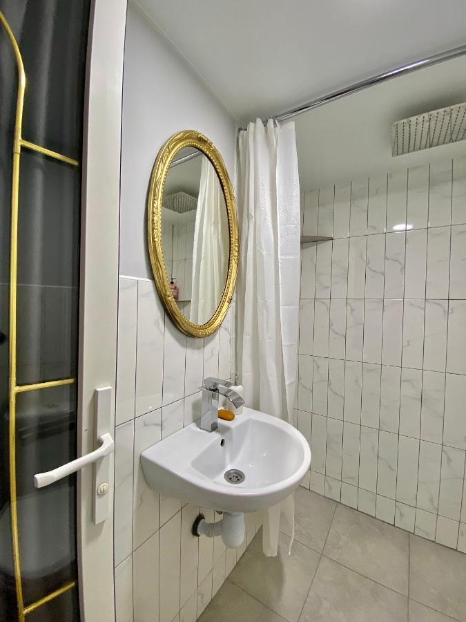 Ermitage Apt, Апартаменты в Центре Днепра Экстерьер фото