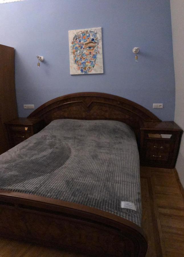 Ermitage Apt, Апартаменты в Центре Днепра Экстерьер фото